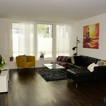 Garden Apartment *